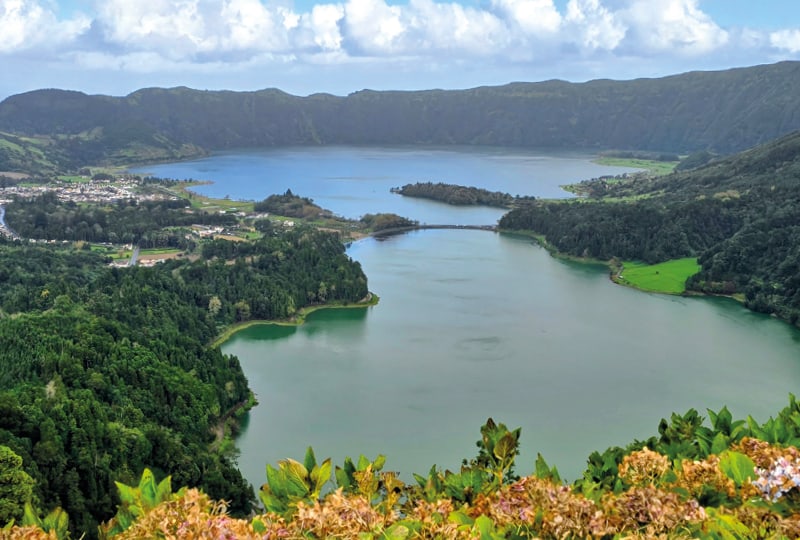 Azoren, Blütentraum im Atlantik mit Susanne Godli Azoren, Blütentraum im Atlantik mit Susanne Godli 1
