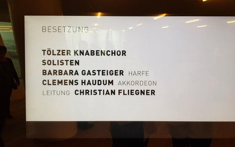Hamburg mit Elbphilharmonie mit Isabella Raimann 16