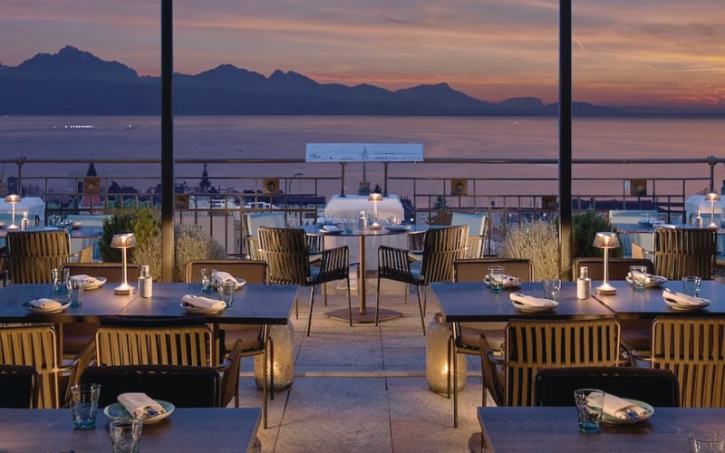 Die Retter des «Trois Rois»_Die Sky Lounge im Royal Savoy Die Retter des «Trois Rois» 2