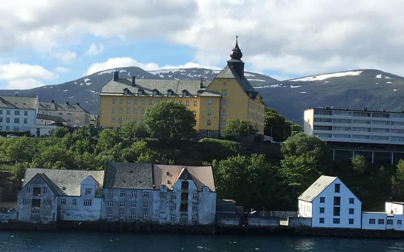 Légendaire Hurtigruten et fascinant soleil de minuit 38