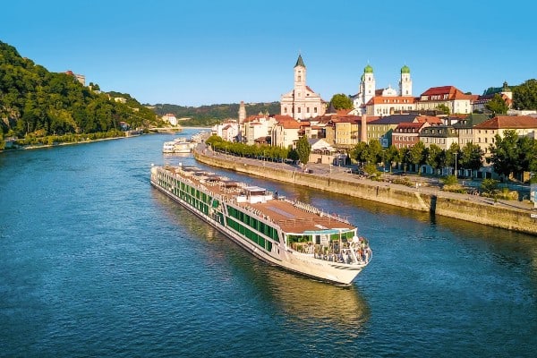 Auf der schönen blauen Donau 4
