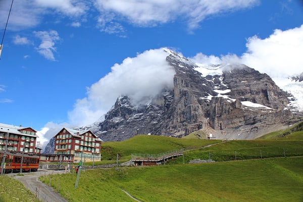 Alpenpanorama auf der Kleinen Scheidegg 7