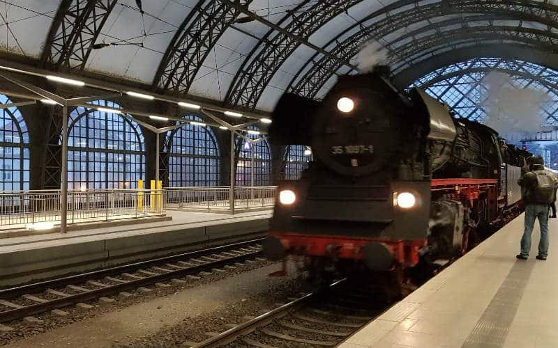 Mit dem Samichlaus-Express von Dresden nach Prag 16