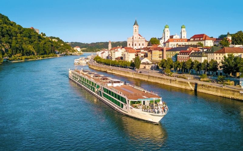 Auf der schönen blauen Donau 1
